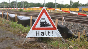 Pendlerstrecke Hamburg-Berlin: Erst im Juni fertig