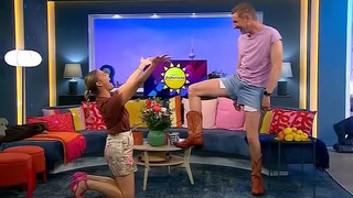 Boschi ist begeistert von Hotpants