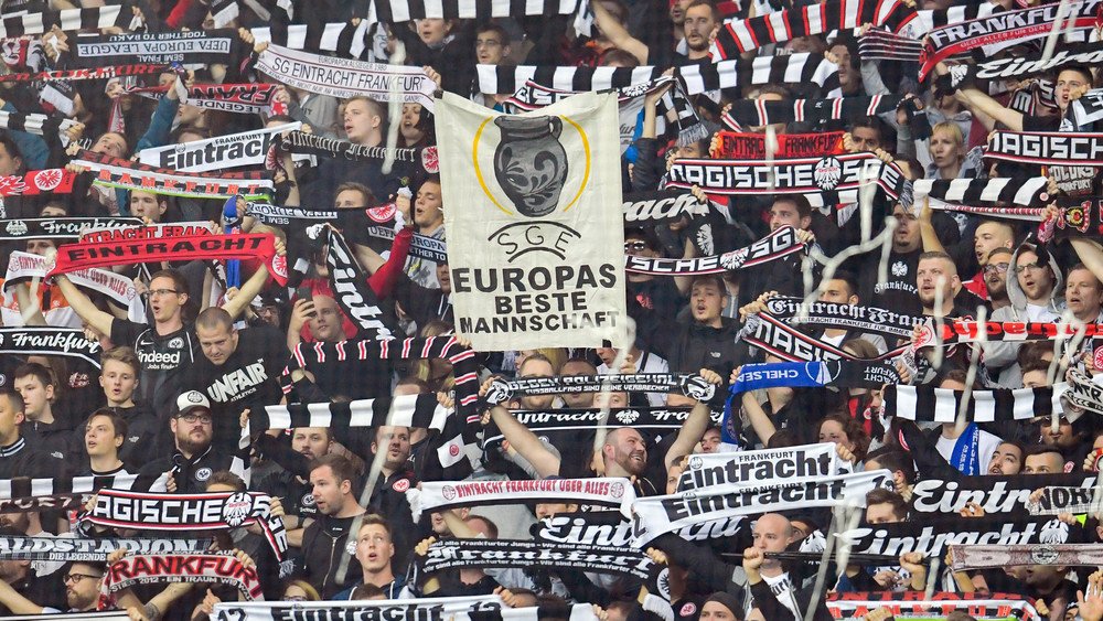 Dürfen die Eintracht-Fans doch in Neapel dabei sein?