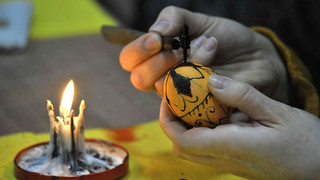 Vom Kolibri- bis Straußenei: Ostermarkt auf der Burg Ludwigstein