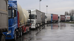 LKW-Fahrer beenden Blockade an Grenzen in Montenegro