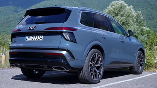 Neu im Audi Q7 - Gezielter Standstreifenwechsel bei Inaktivität der Person am Steuer