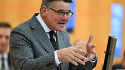 Schwarz-rote Haushaltspläne bei Opposition in der Kritik