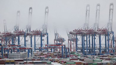 Deutsche Exporte 2025: Überraschender Dezember-Boom