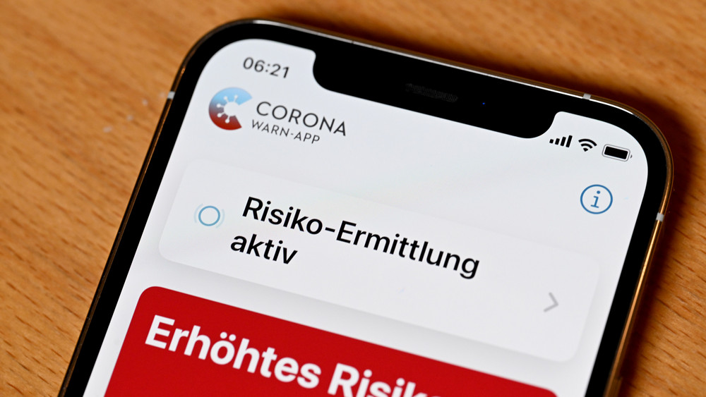 Bei der millionenfach genutzten Corona-App des Bundes endet die Funktion mit gegenseitigen Warnungen