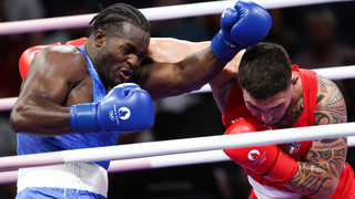 Superschwergewichtboxer Nelvie Tiafack hat Bronzemedaille sicher