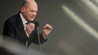 Heftiger Schlagabtausch bei Scholz-Befragung zu Taurus im Bundestag