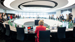 Stiftungsrat berät über Weißmann & Co.