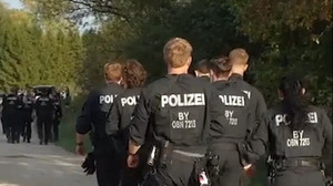 Verdacht nahe Münchner Flughafen: Polizei sucht Puma
