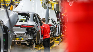 Plus in Autobranche: Auftragspolster der Industrie wächst