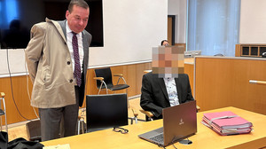 Missbrauchs-Prozess gegen Ex-Pfarrer: "Habe Ablenkung gesucht"