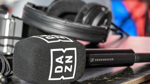 Umstellung für Fußballfans: Bundesliga-Konferenz wohl künftig bei DAZN