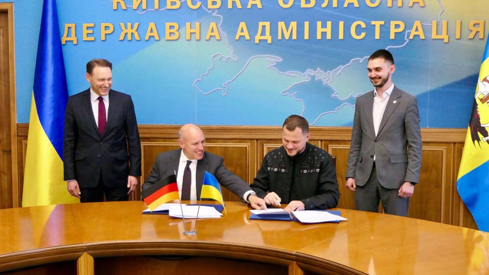 Hessens Europaminister Pentz unterzeichnet in der Ukraine ein Partnerschaftsabkommen mit der Region Kiew.