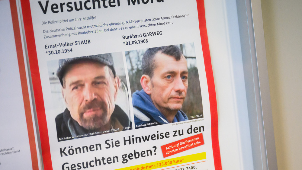 Die Polizei fahndet nach den ehemaligen RAF-Terroristen Ernst-Volker Staub und Burkhard Garweg. Im Zuge der Ermittlungen wurde jetzt auch eine Person in Frankfurt kontrolliert.