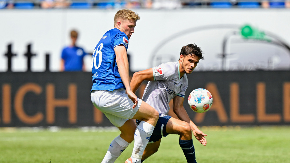 Clemens Riedel im Lilien-Trikot