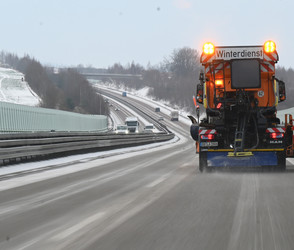 Wintersturmtief Elli sorgt für glatte Straßen in Hessen