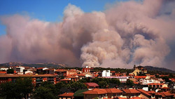Luftaufnahmen zeigen Waldbrände in der Region Madrid