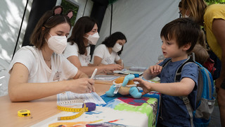 Teddybär-Krankenhaus in Göttingen behandelt Kuscheltiere von Kindern