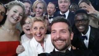 Bitte lächeln: Die coolsten Promi-Selfies aller Zeiten