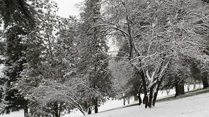 Spanien friert zu: Minusgrade in den Bergen, Sturm an den Küsten