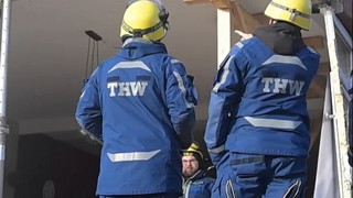 Alkoholisierter Fahrer kracht in Wohnhaus: Hauswand in Weener muss abgerissen werden