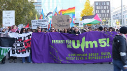 «Free the Ulm 5» - Demo zur Solidarisierung mit Aktivisten in Stuttgart