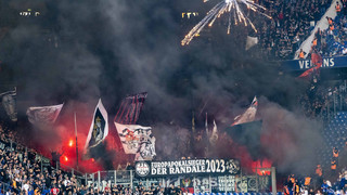 Gewalt auf Schalke: Eintracht Frankfurt verurteilt Vorfälle