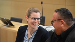 Corona-Impfung: Teilerfolg für Klage gegen Astrazeneca