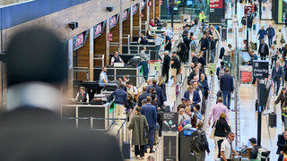 Cyberattacke am BER: Chaos bei Check-in und Gepäck