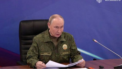 Putin droht vor Friedenstreffen: "Lösen alle Probleme mit militärischen Mitteln"