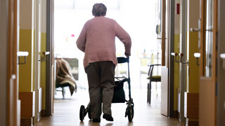 Pflegeheimkosten: Zuzahlungen sprengen 3000-Euro-Marke