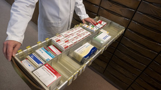Unikliniken Gießen und Marburg: Mangel an Kochsalz-Lösungen für OPs