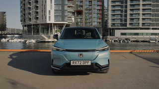 Der neue vollelektrische Honda e:Ny1 - uf der sicheren Seite - Fortschrittliche passive und aktive Systeme unterstützen und schützen im Alltag