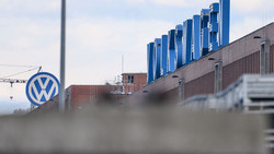 Sparpläne bei VW: Sorge und Protest im Werk Baunatal