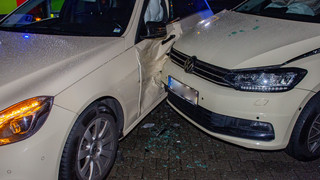 Sie gerieten vorher in Streit: Unfall mit zwei Taxis in Fulda