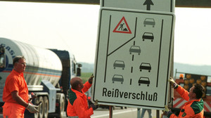 Langer Stau vor Baustelle in Petersberg: So läufts besser!