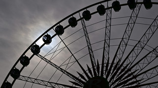 Oktobermess in Mannheim: Zwei Männer in Riesenrad vergessen