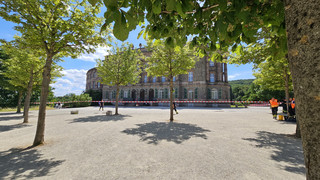 Gasaustritt im Schloss Wilhelmshöhe - Feuerwehr vor Ort