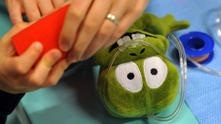 Erstmals "Teddy-Klinik" in der Kinderakademie Fulda