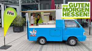 Hessens frühester Eis-Wagen: Julia Nestle bringt Eis bei euch vorbei