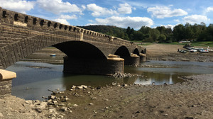 Schifffahrt und Tourismus leiden unter Niedrigwasser im Edersee