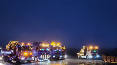 Lkw-Nikolaus-Konvoi rollt durch Marburg-Biedenkopf