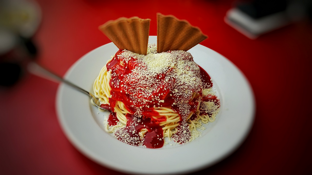 Spaghetti Eis Eisdiele Eiscreme Erbeeren Sommer