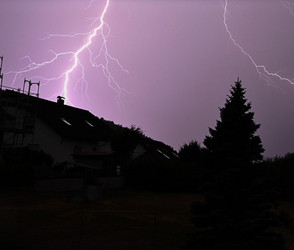 Schauer und kräftige Gewitter in Hessen erwartet