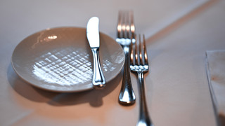 Mehrwertsteuer in Gastro steigt - Essen gehen bald noch teurer?