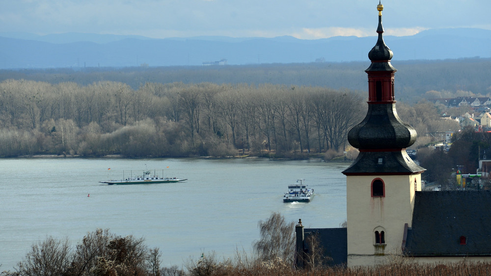 Die Rheinfähre "Landskrone" fährt weiterhin