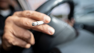 ÖPNV-Kontrollen in Bensheim: Busfahrer rauchend und ohne Führerschein