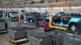 Ifo-Umfrage: Weniger Materialengpässe in Industrie