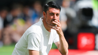 Eintracht Frankfurt: Trainer Riera bleibt für BVB-Spiel