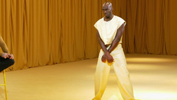 "Was war das hier vorne?" Godfrey schießt den Vogel ab